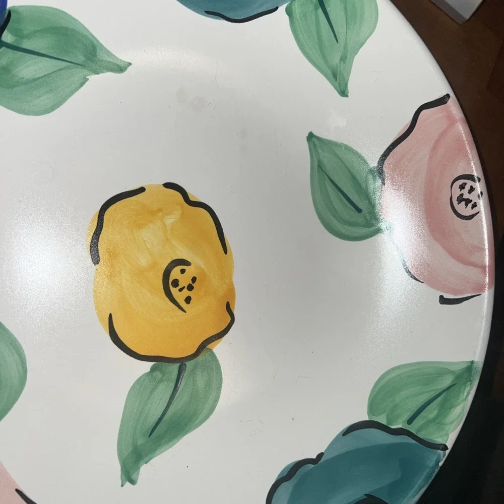 PIER 1  FLOWER SERVING BOWL‎ PAINTED STONEWARE DISCONTINUED FLORAL PATTERN 13